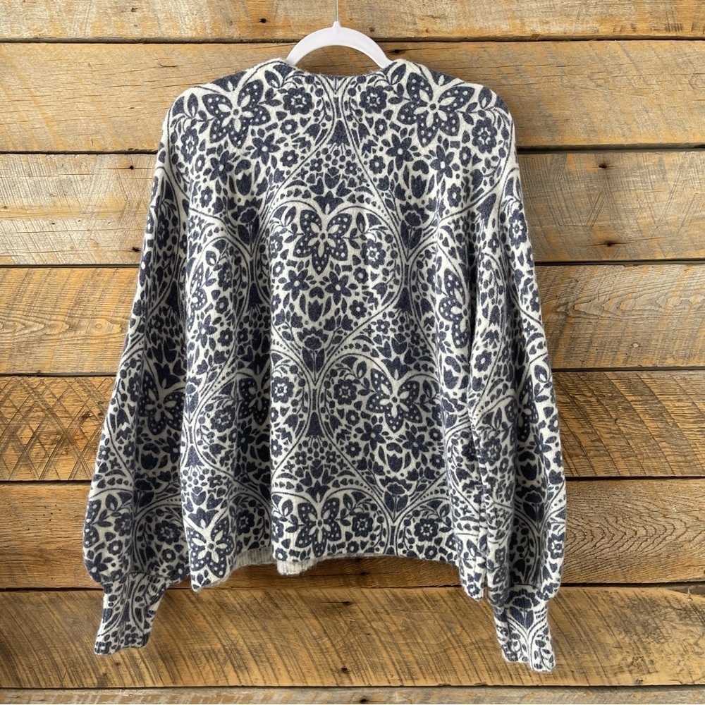 Boden Blouson Sleeve Fluffy Wool Alpaca Blend Sweater Blue Floral Print Sz 14 - Picture 13 of 13